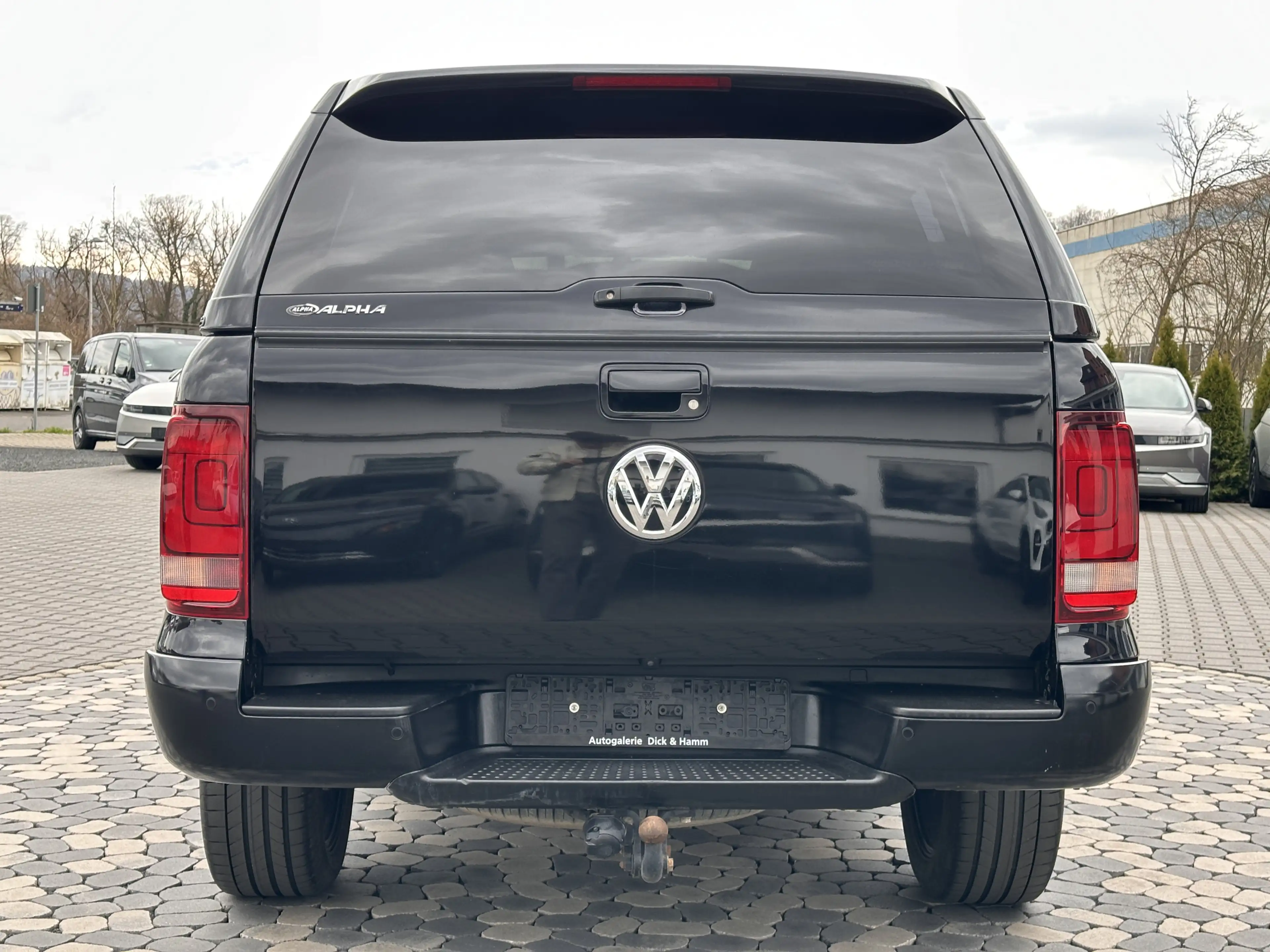 Volkswagen Amarok Highline 4Motion BLACK-STYLE XEN CAM 20 — photo 7