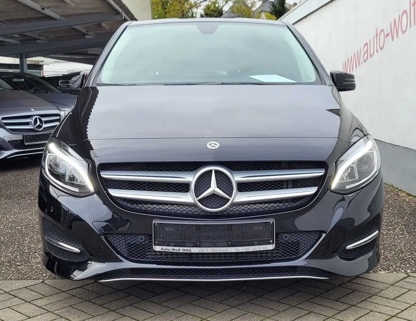 Mercedes-Benz B 180 7G-DCT Style mit Navi, Park-Assistent, LED Noir - 2