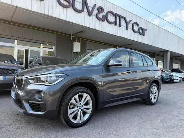 BMW X1 sdrive18d Sport auto / KM CERTIFICATI