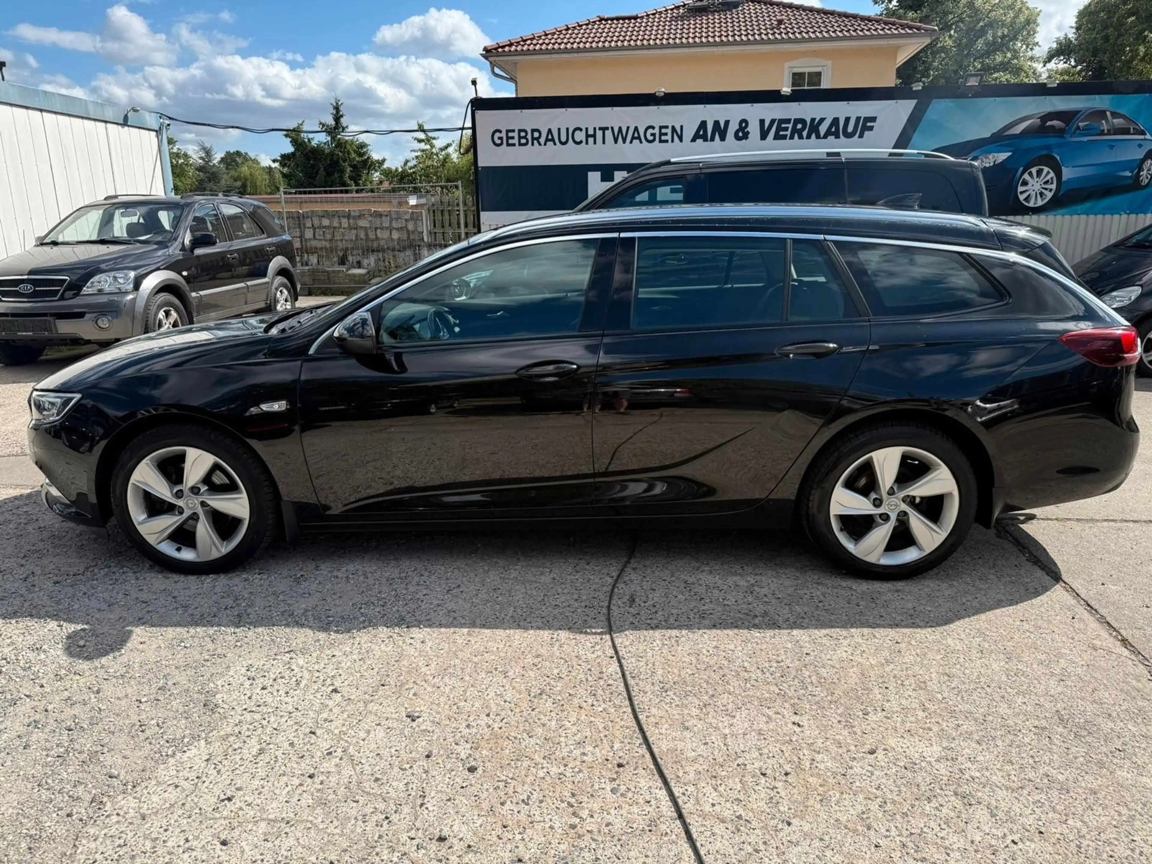 Opel Insignia B Sports Tourer Inno4x4*TUV NEU*AHK*