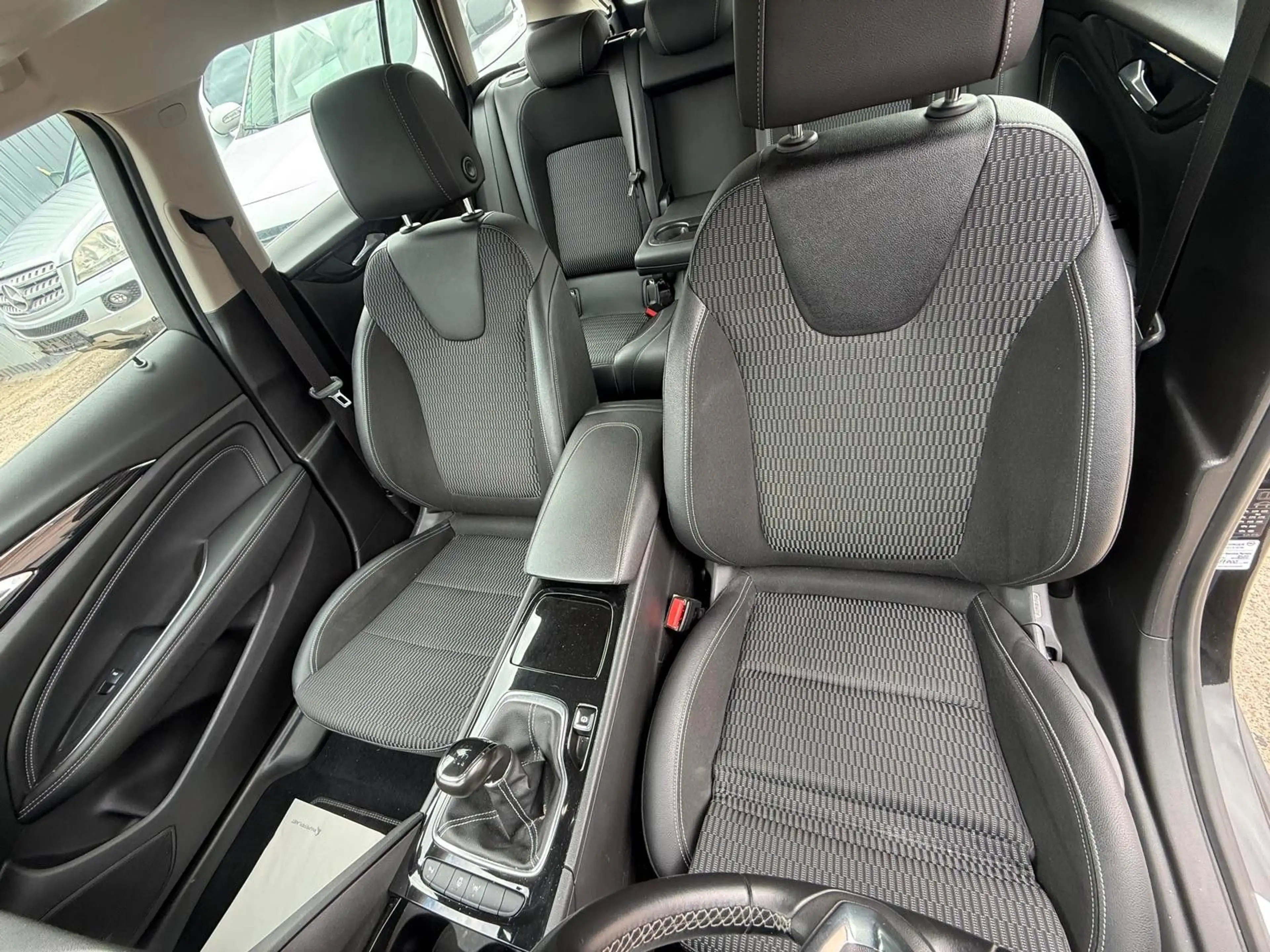 Opel Insignia B Sports Tourer Inno4x4*TUV NEU*AHK* — photo 10