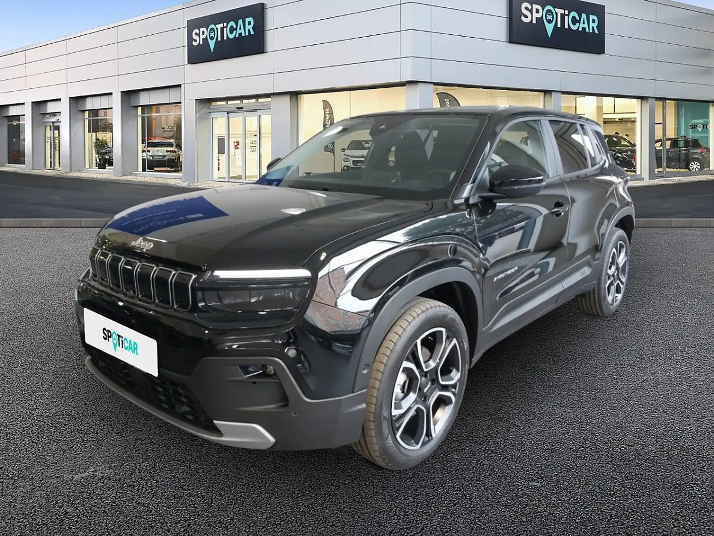 Jeep Avenger 1.2 e-Hybrid Summit e-DCT6 Schwarz - 1