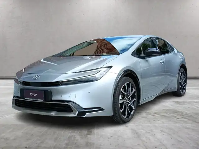 Toyota Prius Plug-in Hybrid Lounge