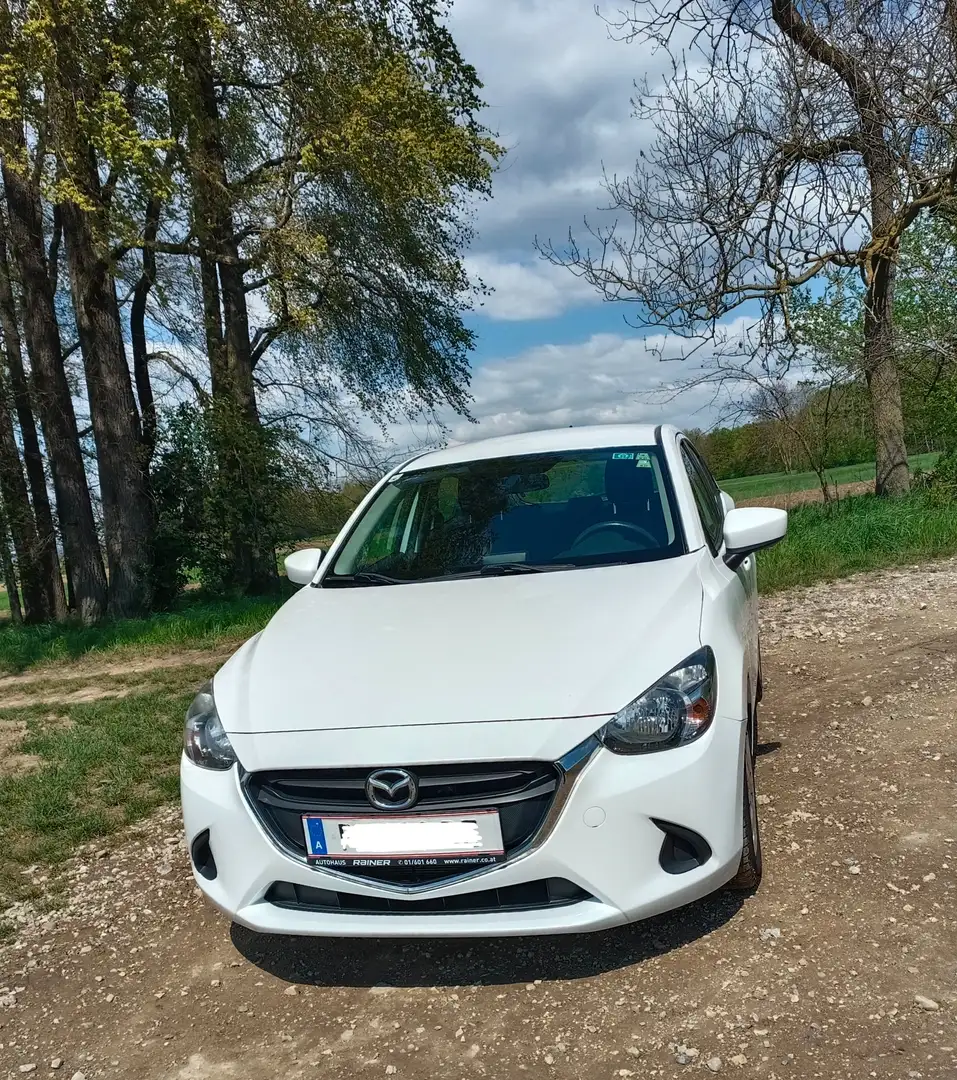 Mazda 2 Mazda 2 G75 Emotion Emotion Weiß - 1