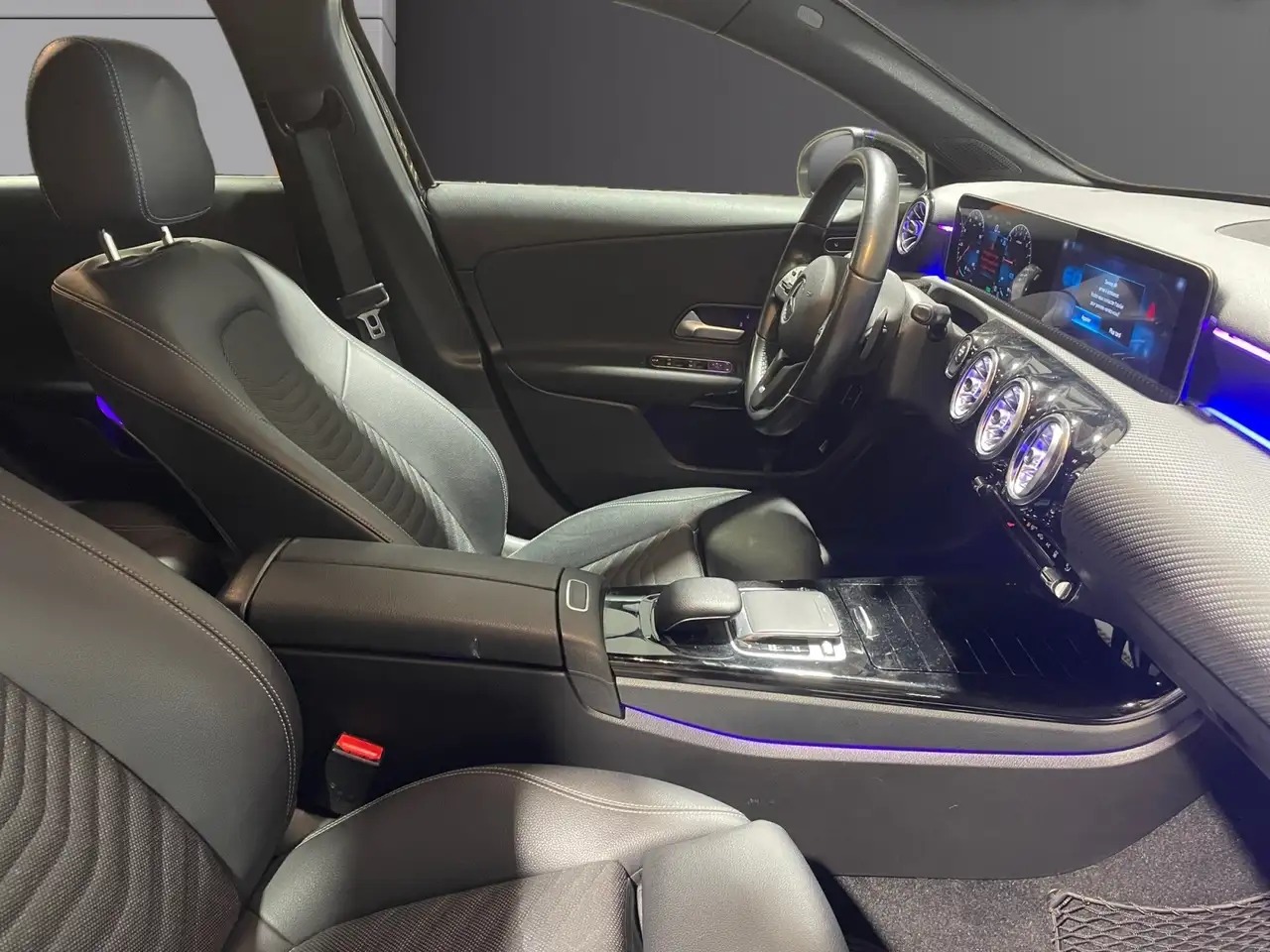 Mercedes-Benz A-Class A 250 e (EURO 6d), миниатюра 12