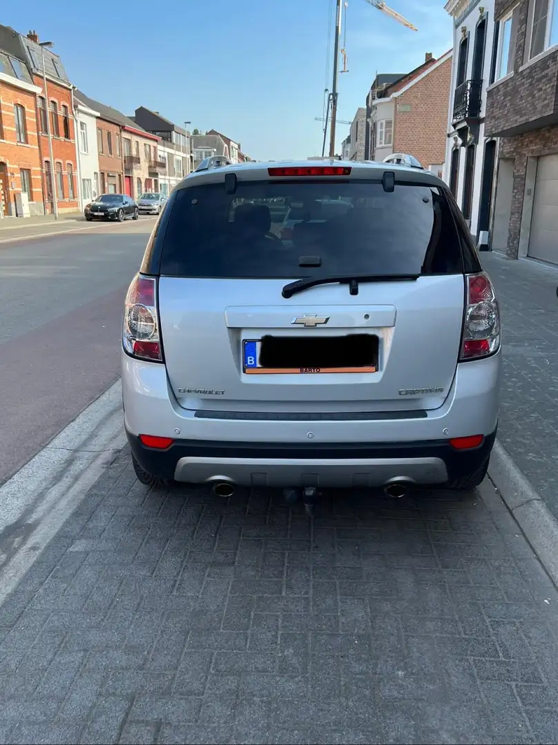 Chevrolet Captiva 2.2 Diesel 2WD LS Argent - 2