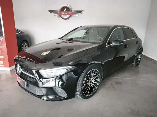 Mercedes-Benz A 220 220d 8G-DCT