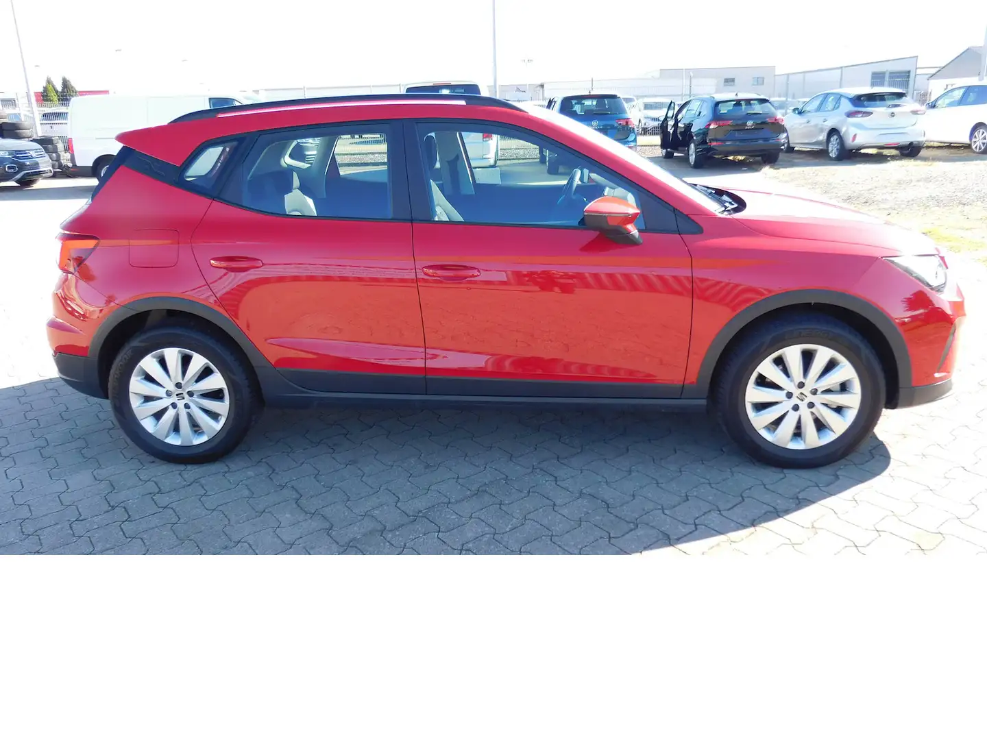 SEAT Arona 1.0 Style TSI BMT Navi Klima Alu Rot - 2