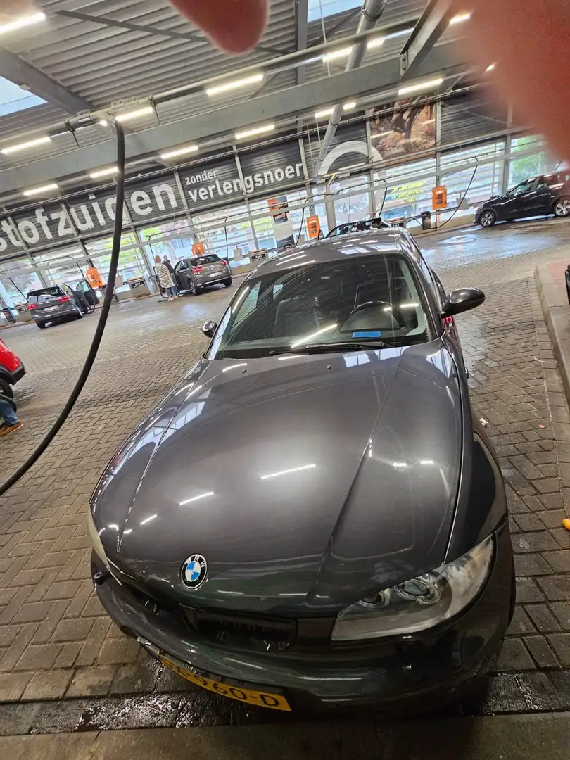 BMW 120 120i Executive Fialová - 1