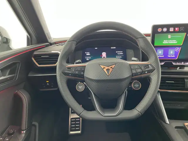Cupra Leon view 12