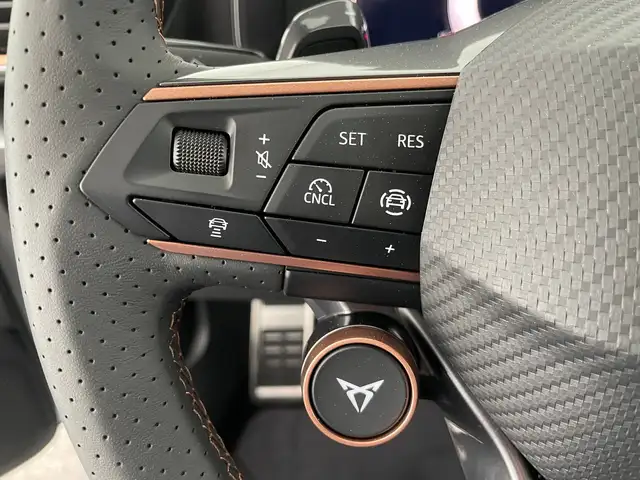 Cupra Leon view 14