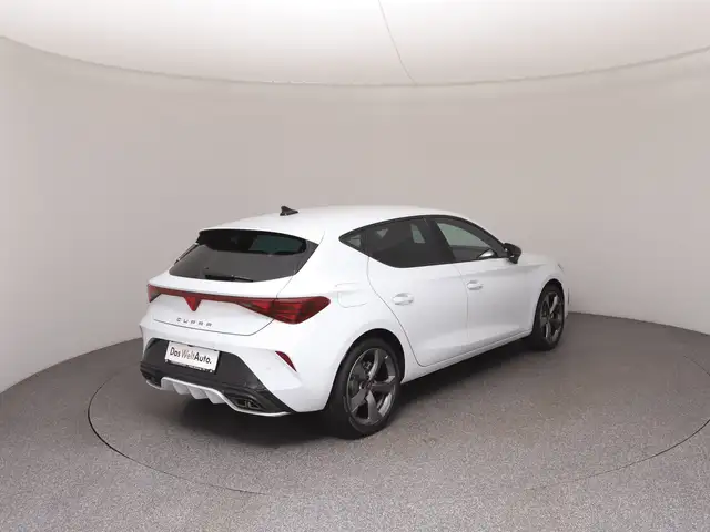 Cupra Leon view 4