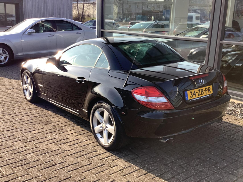 Mercedes-Benz SLK 200 K. Automaat, nekverwarming, lederen bekleding, cru — photo 4
