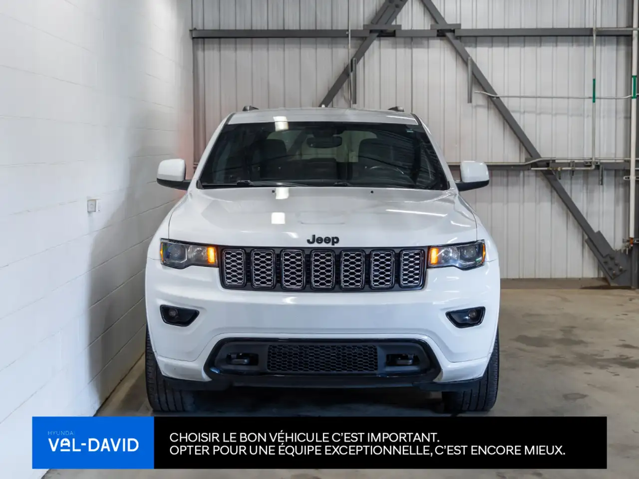 Jeep Grand Cherokee photo Jeep Grand Cherokee