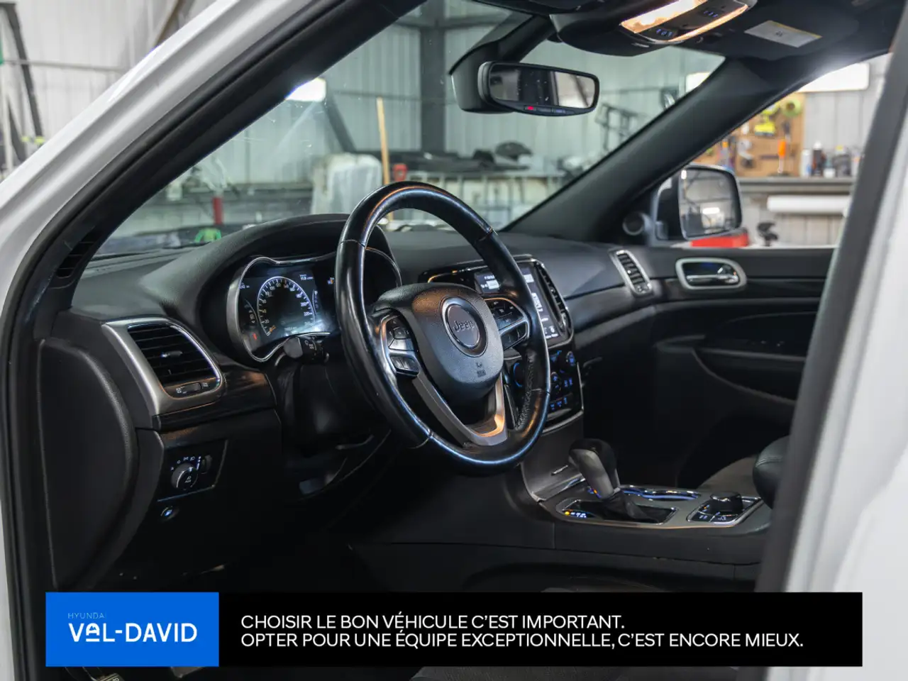 Jeep Grand Cherokee photo Jeep Grand Cherokee