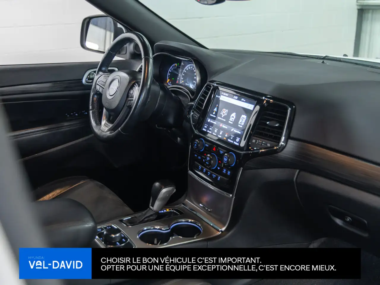 Jeep Grand Cherokee photo Jeep Grand Cherokee