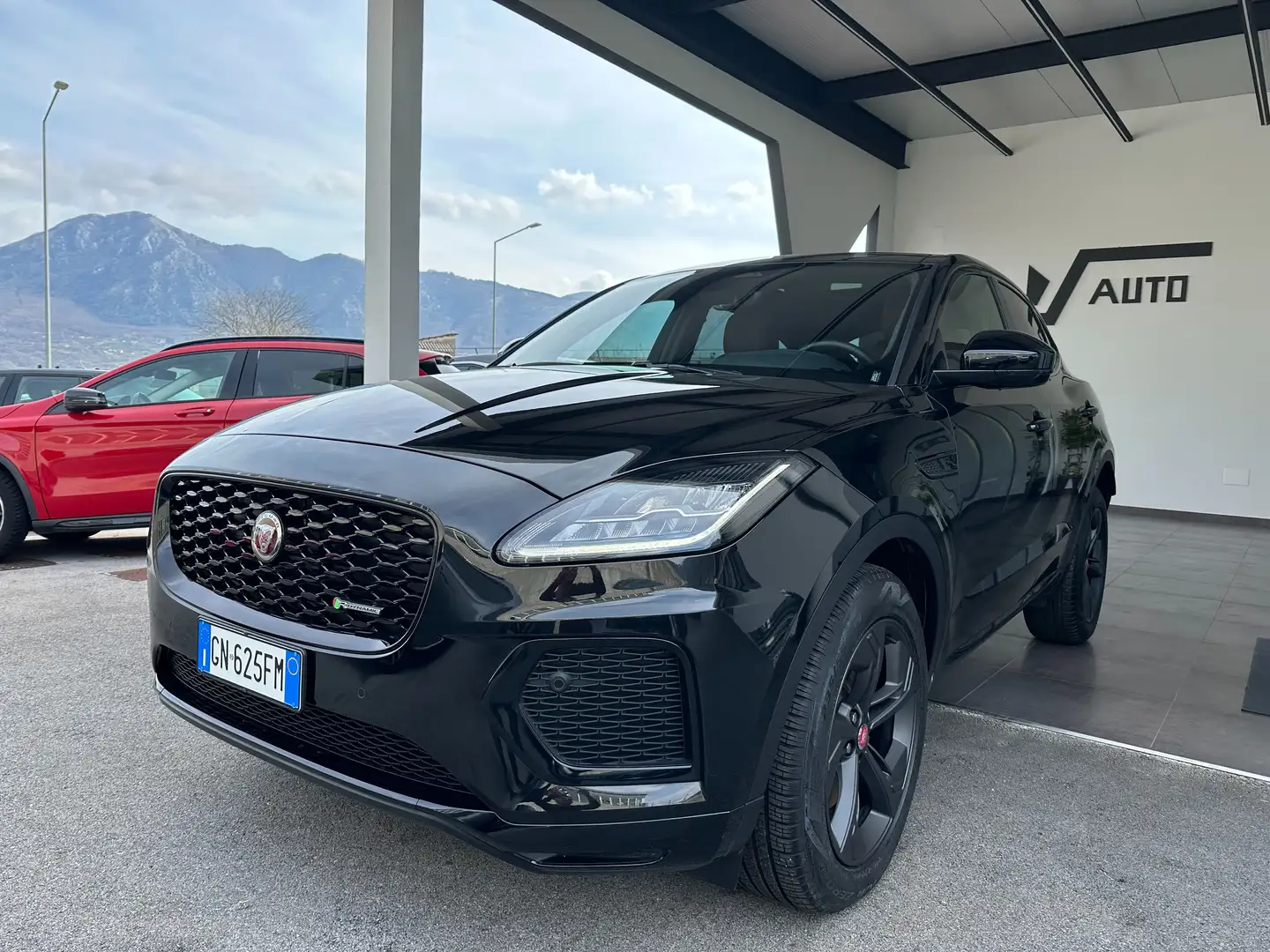 Jaguar E-Pace E-Pace 2.0 D163 R-Dynamic Black awd auto Nero - 1