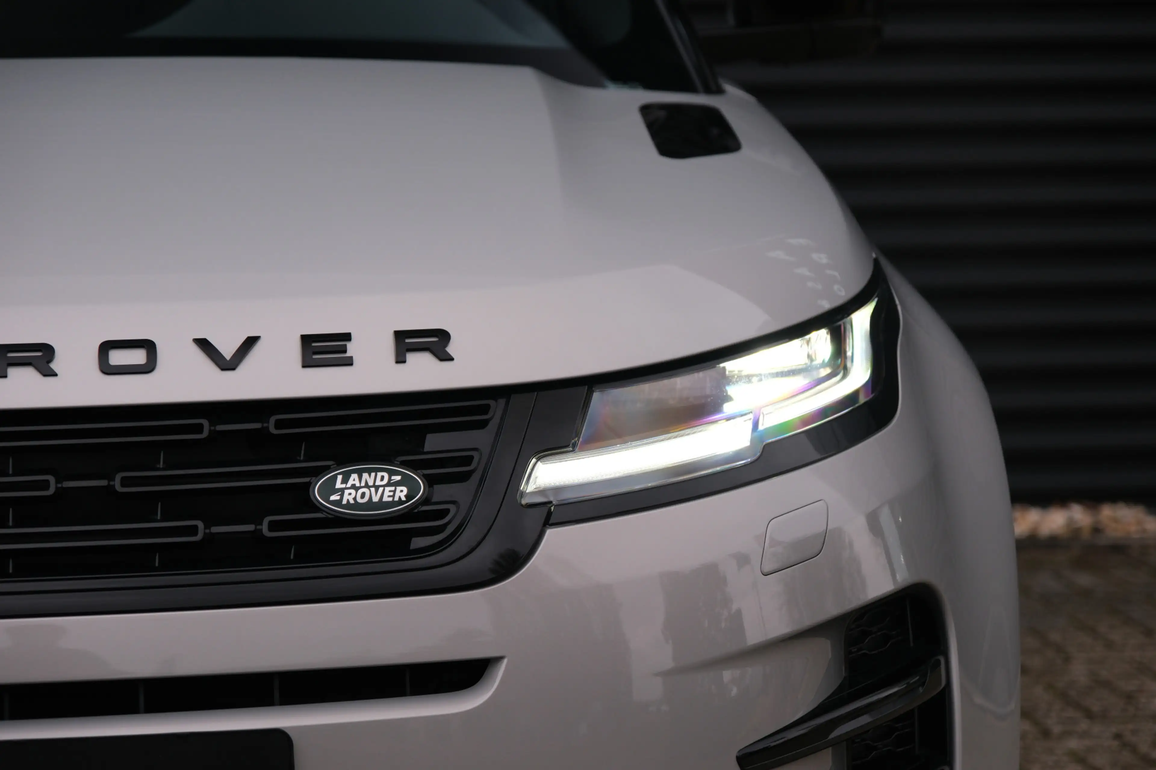 Land Rover Range Rover Evoque 1.5 P270e PHEV AWD Dynamic SE | NP € 81.214,- | Bl — photo 10