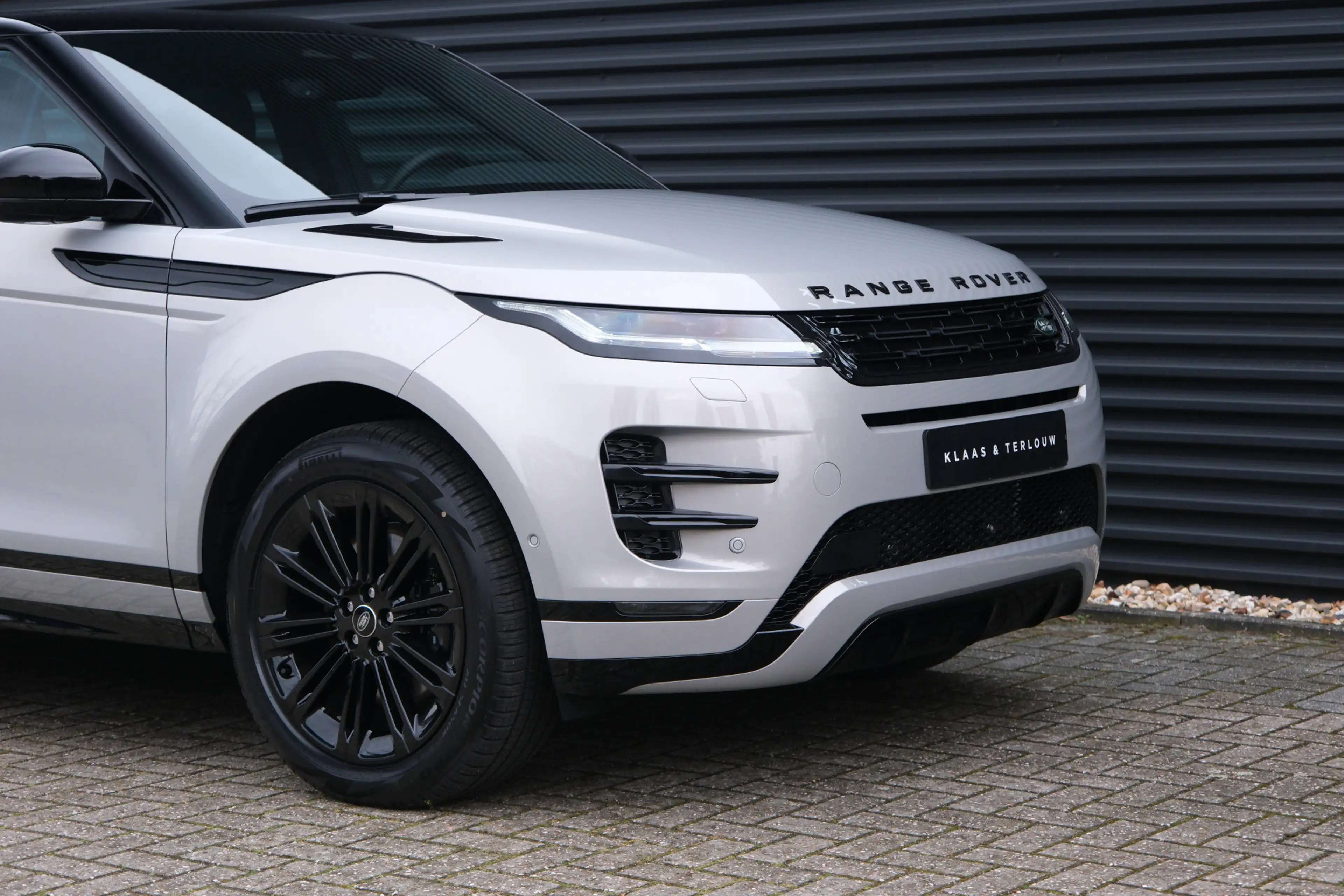 Land Rover Range Rover Evoque 1.5 P270e PHEV AWD Dynamic SE | NP € 81.214,- | Bl — photo 26
