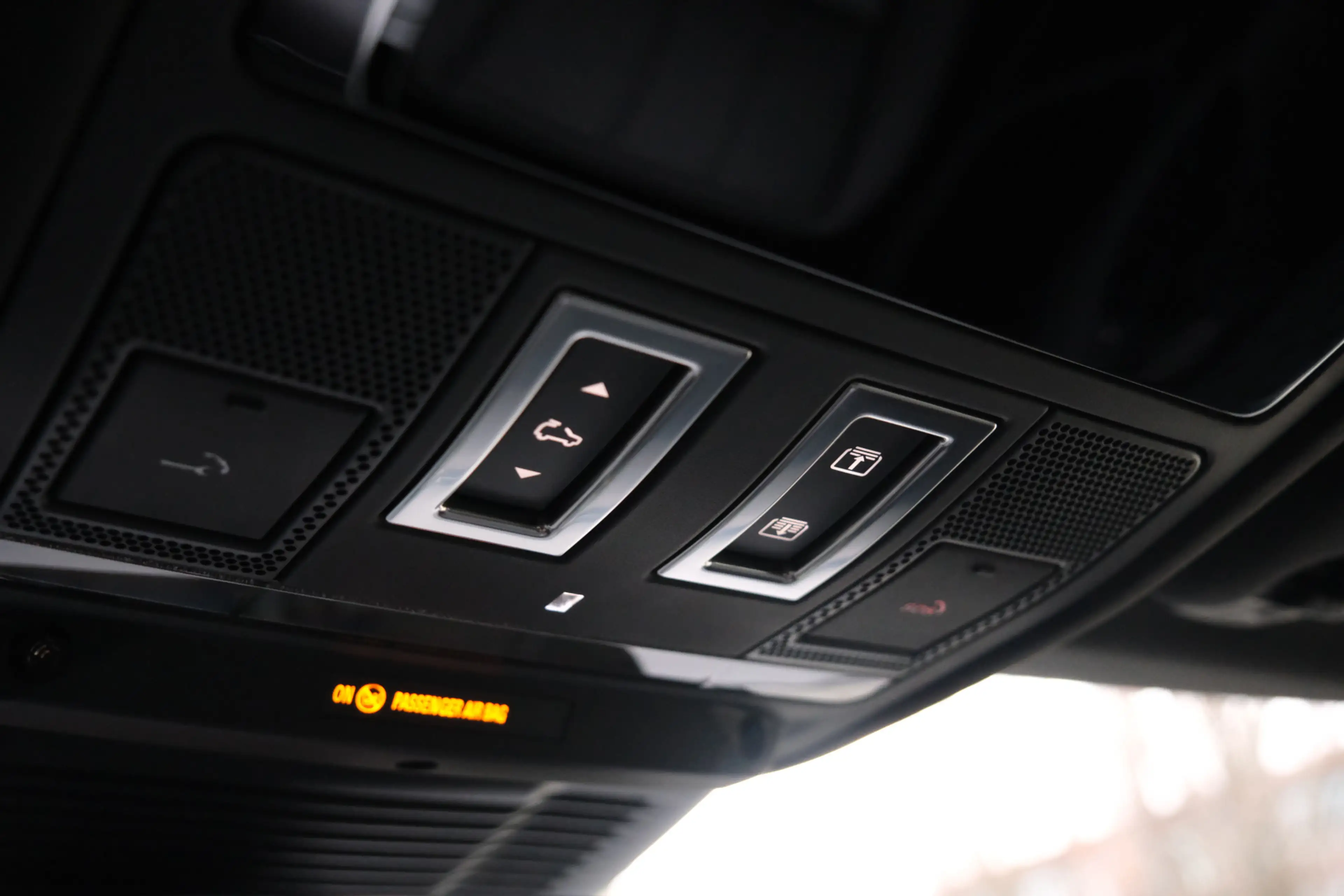 Land Rover Range Rover Evoque 1.5 P270e PHEV AWD Dynamic SE | NP € 81.214,- | Bl — photo 38