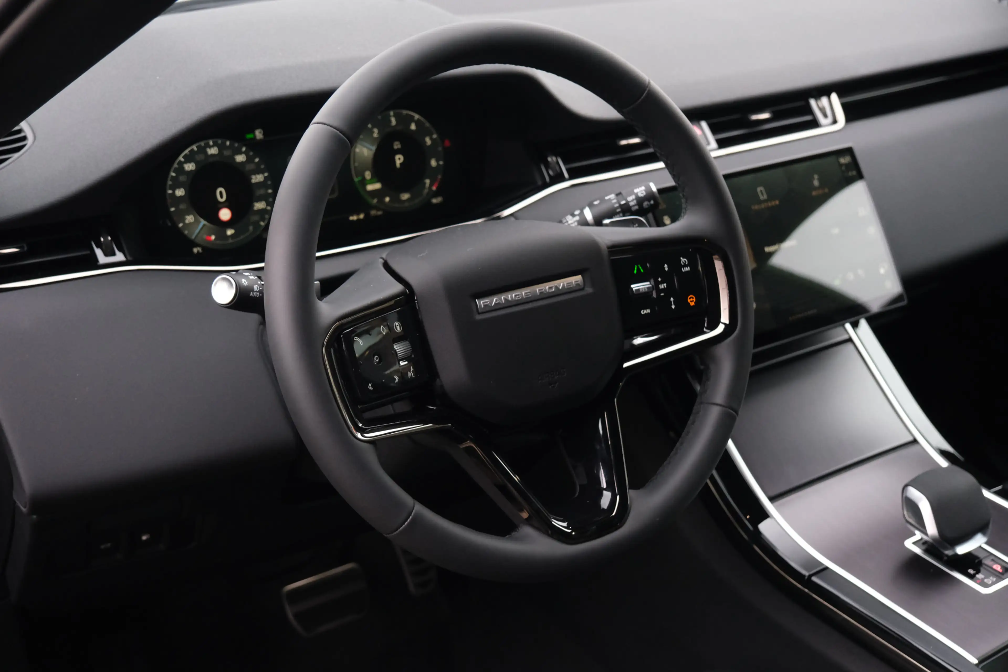 Land Rover Range Rover Evoque 1.5 P270e PHEV AWD Dynamic SE | NP € 81.214,- | Bl — photo 4
