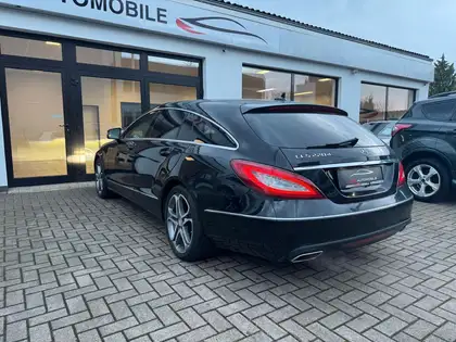 Annonce voiture d'occasion Mercedes-Benz CLS - CARADIZE