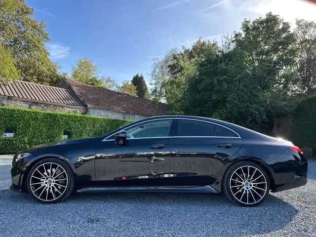 Mercedes-Benz CLS 300 d AMG Line / PANORAMA DAK / SFEERVERLICHTING / ZETELVERWARMING