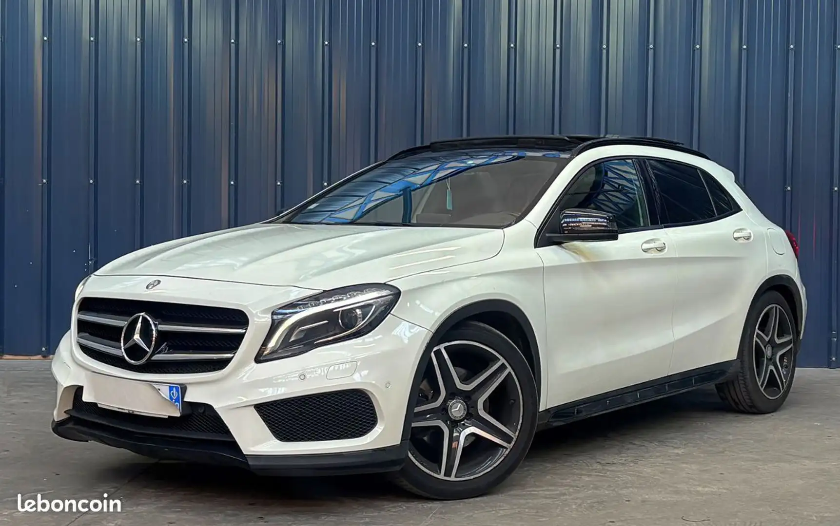 Mercedes-Benz B 220 GLA 220D 177ch AMG LINE Garantie 1 An Toit ouvrant Cuir Sièges électrique Blanc - 1