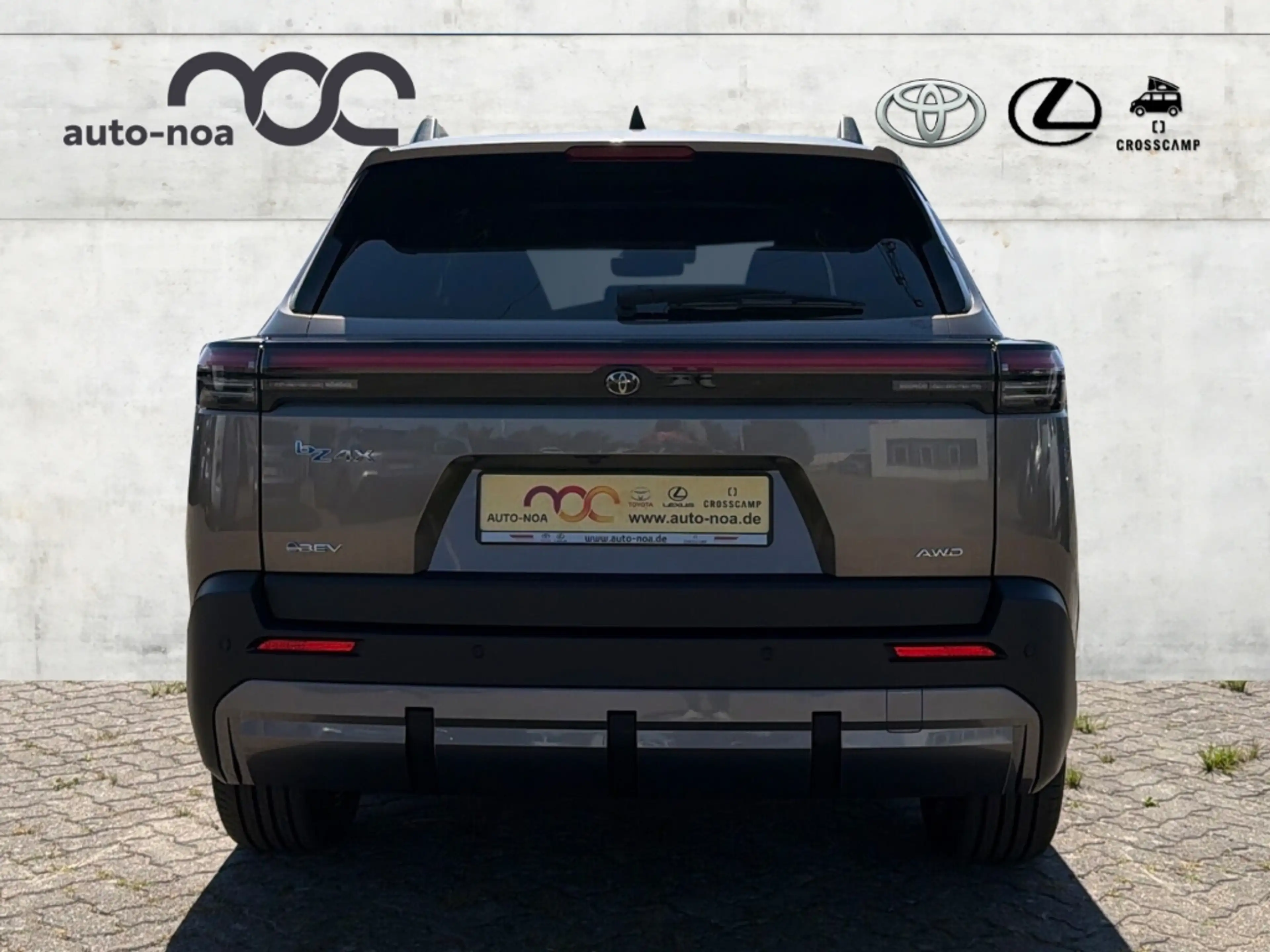 Toyota bZ4X Touring AWD Lounge Panorama Navi Digitales Cockpit — photo 5