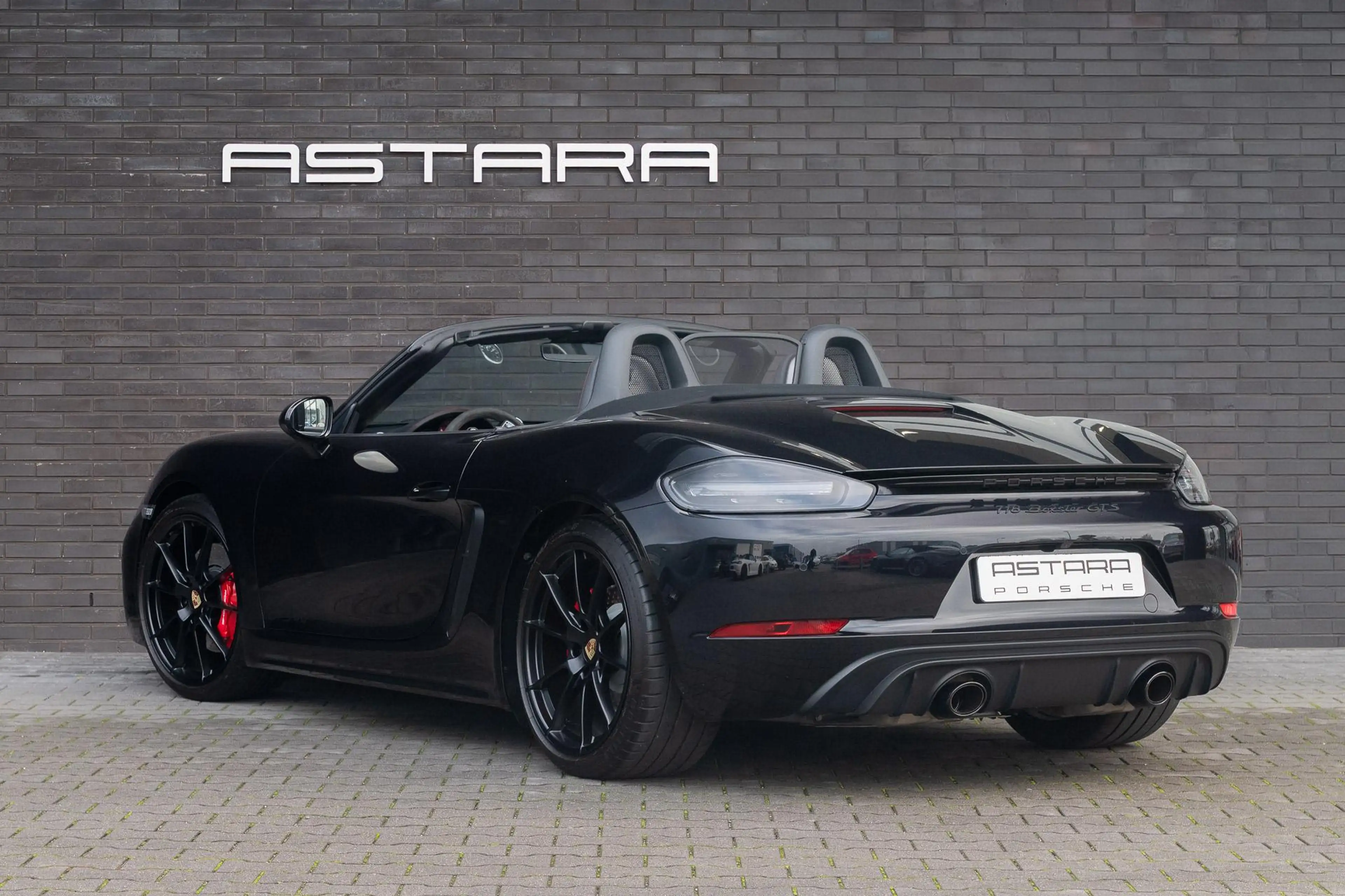 Porsche 718 Boxster GTS 4.0 | ACC — photo 2