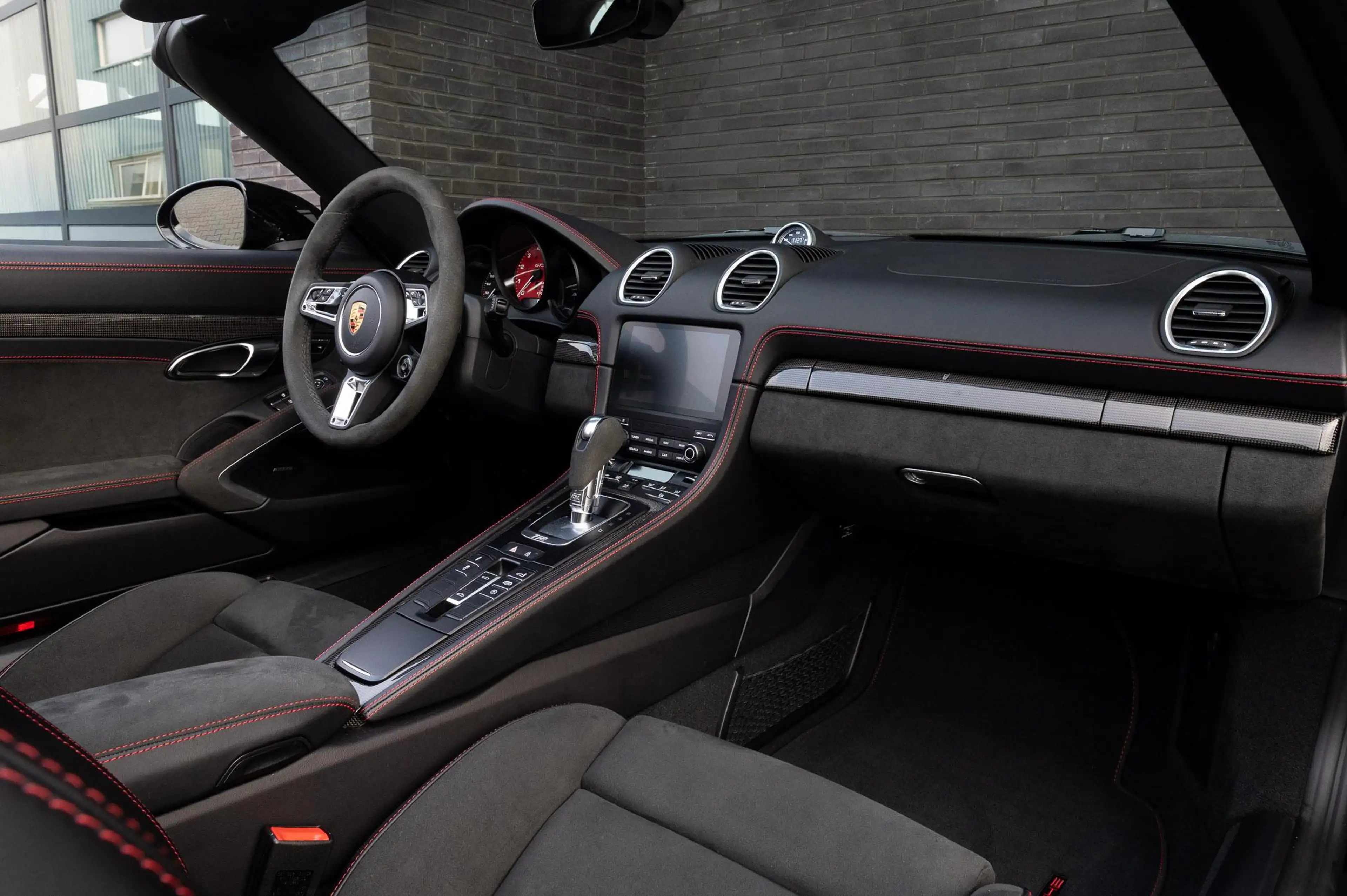 Porsche 718 Boxster GTS 4.0 | ACC — photo 17