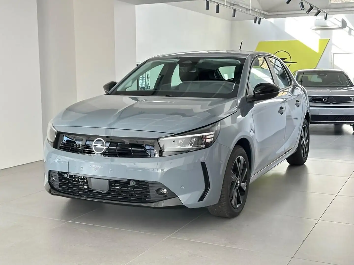 Opel Corsa 1.2 hybrid Nuova Yes 110cv dct6 Grau - 1