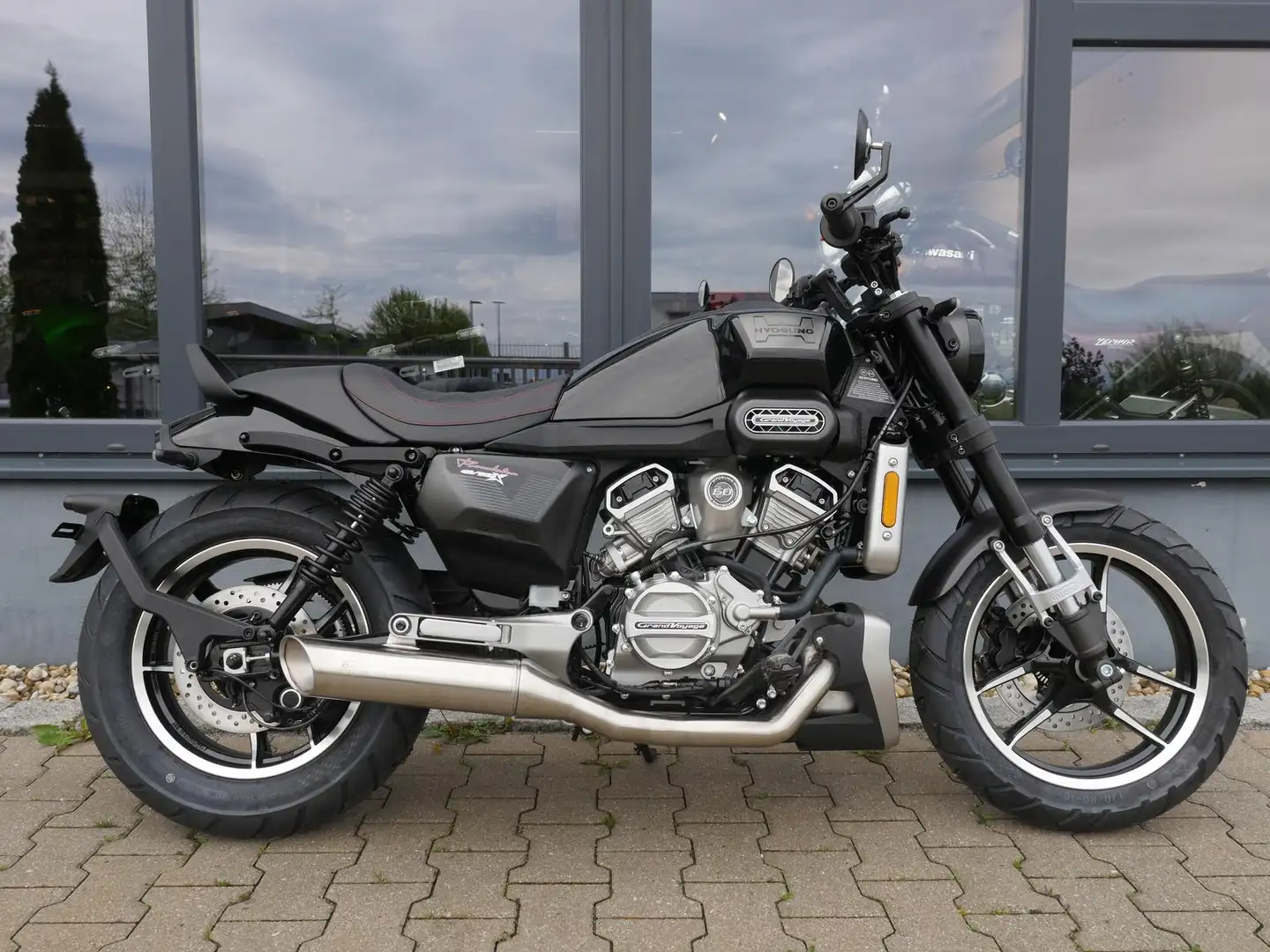 Hyosung GV 125 X ABS - 2025 - beide Farben - 1