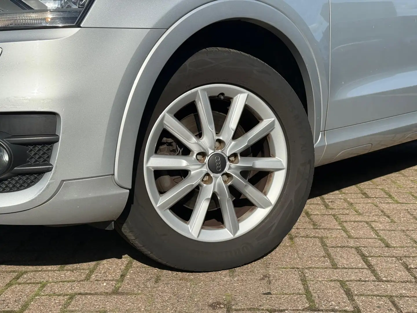 Audi Q3 2.0 TFSI quattro Pro Line Gris - 2