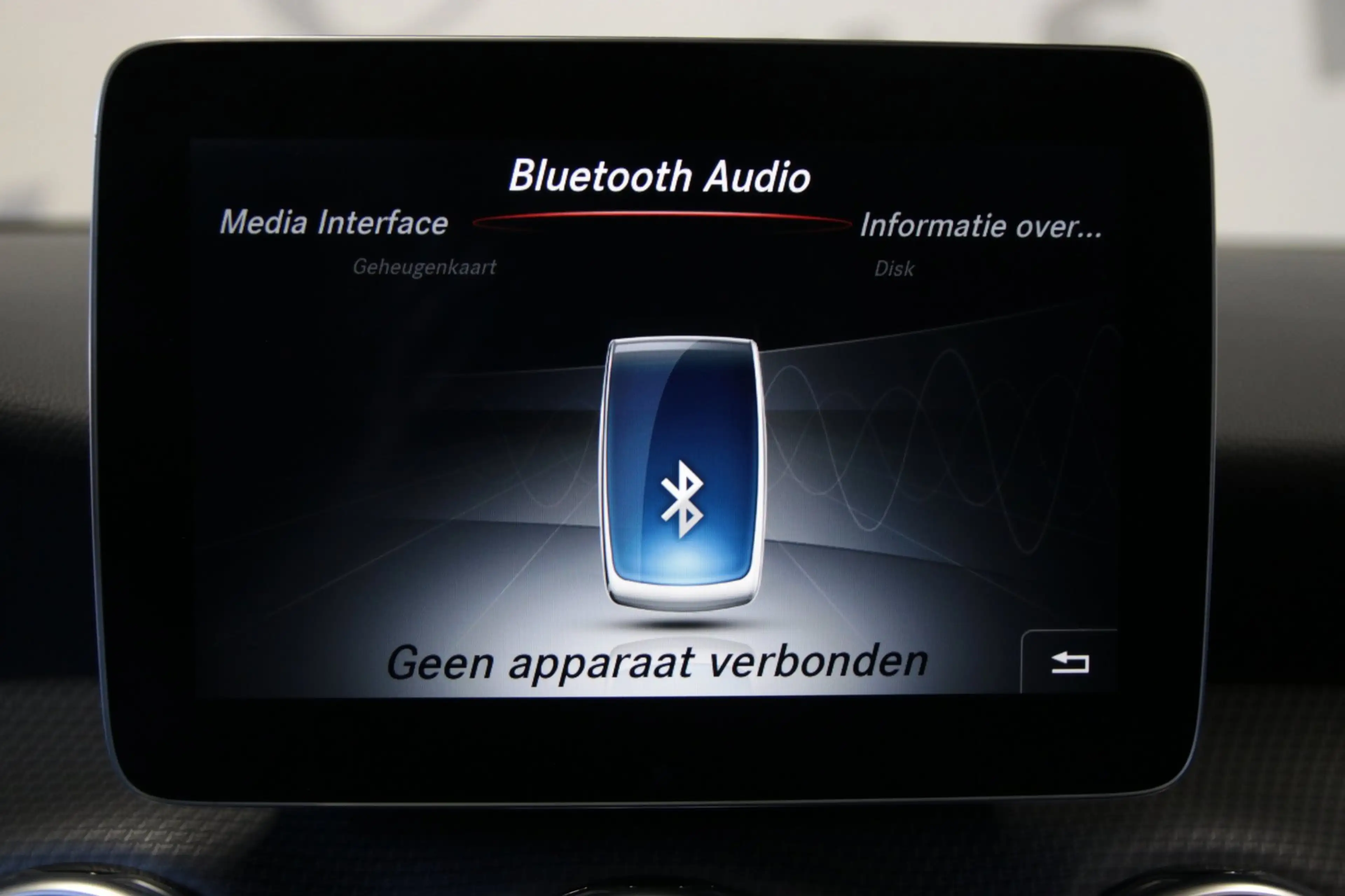 Mercedes-Benz GLA 180 Premium/ Achteruitrijcamera/ Panoramaschuifdak/ — photo 19