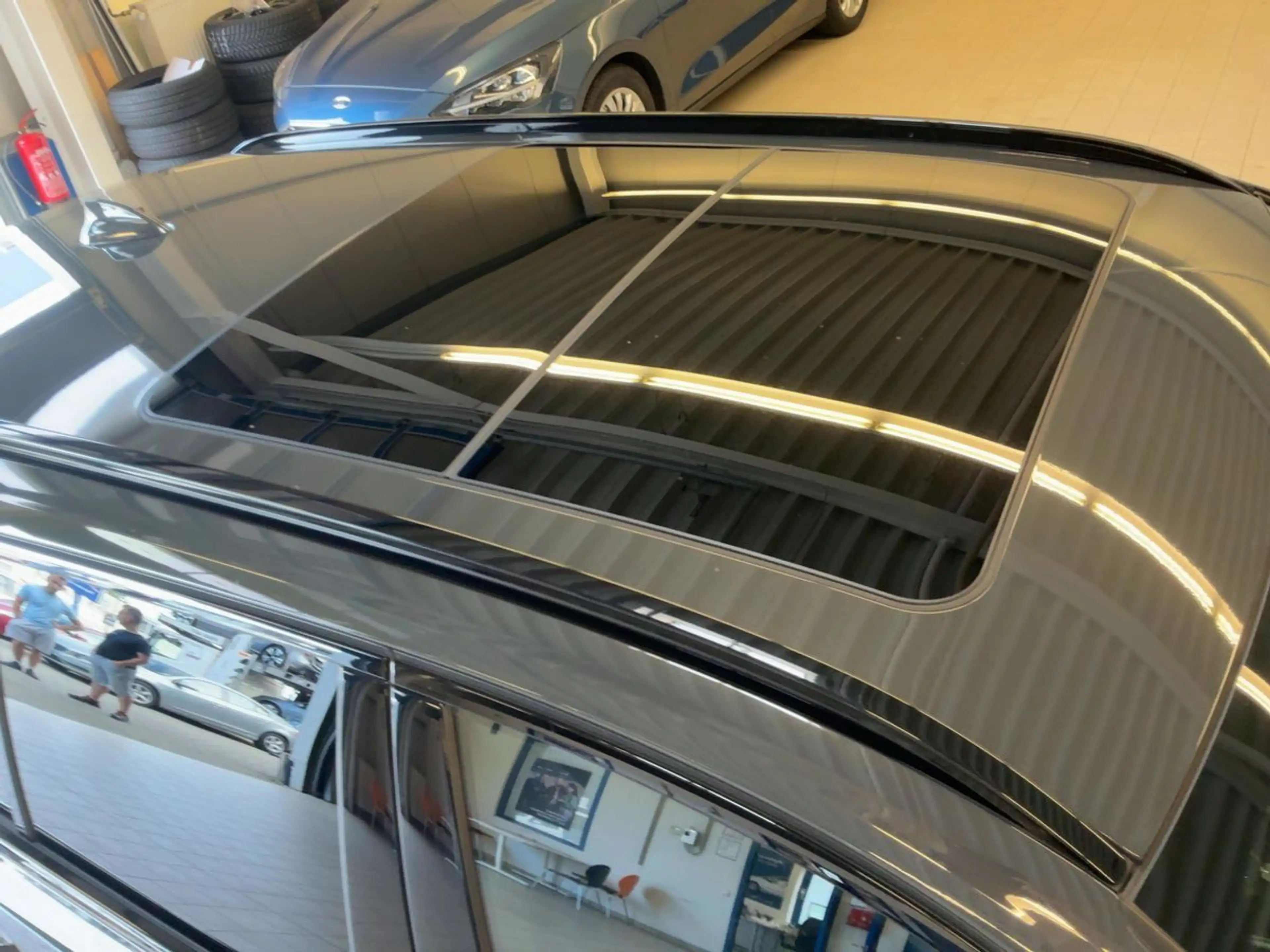 BMW 330 d xDrive M Sport*KW-Gewinde*Merino Bi-Color* — photo 5