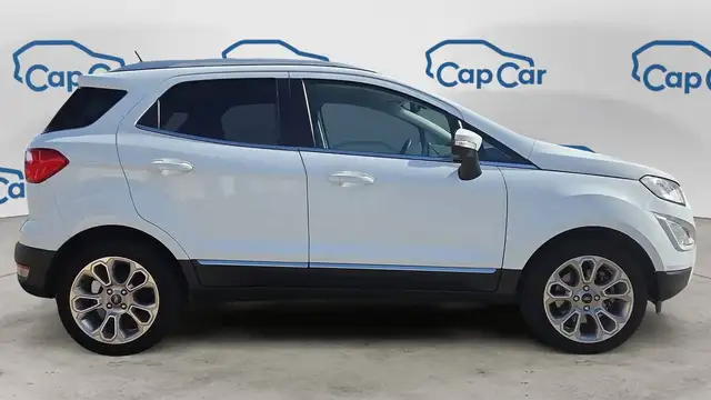 Ford EcoSport view 4