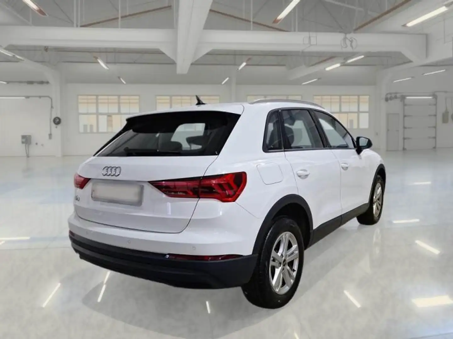 Audi Q3 Q3 II 2018 45 1.4 tfsi e Business s-tronic Weiß - 2