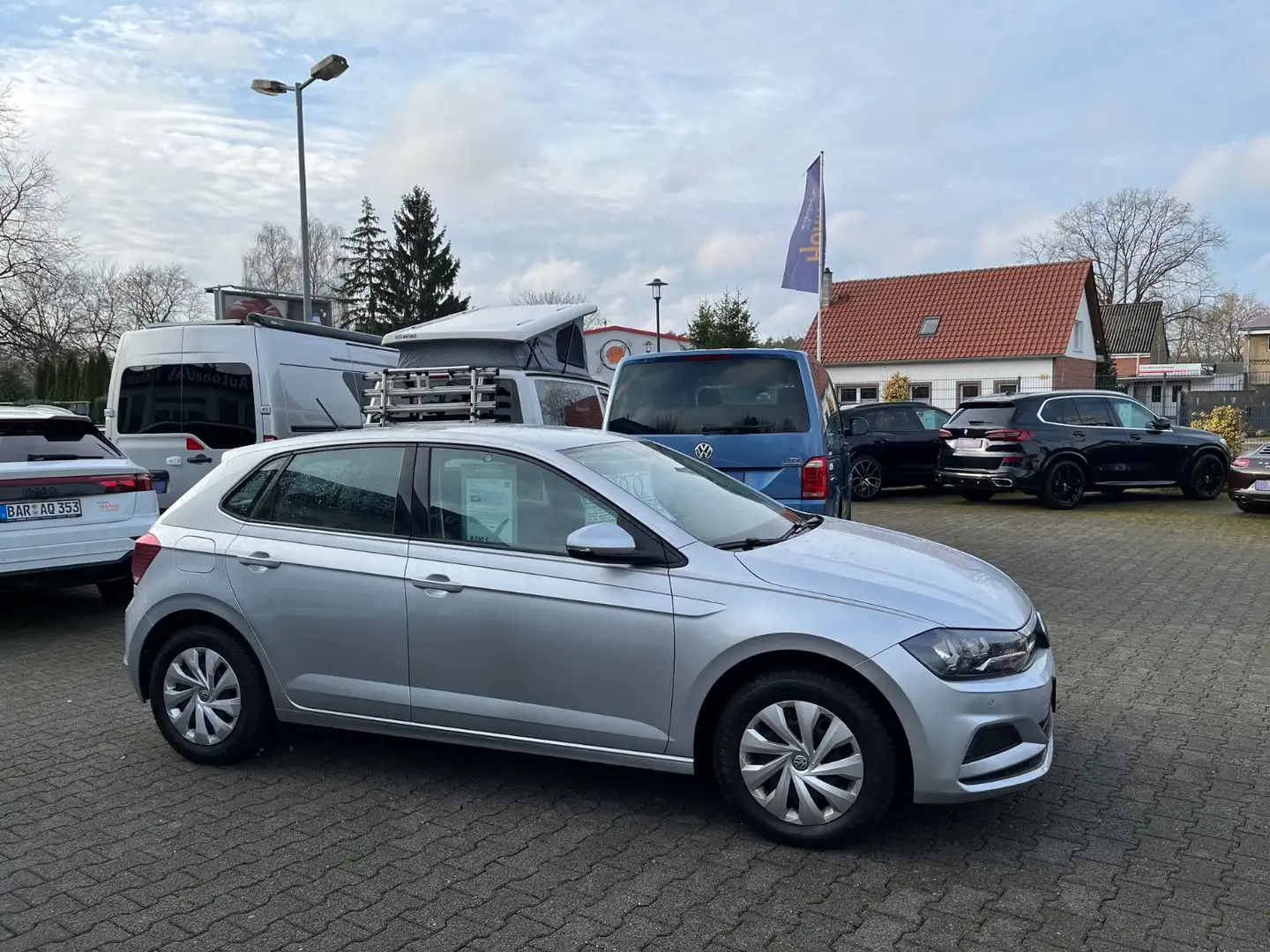 Volkswagen Polo VI Comfortline 1. Hand-Klima-Sitzhz. Silber - 2