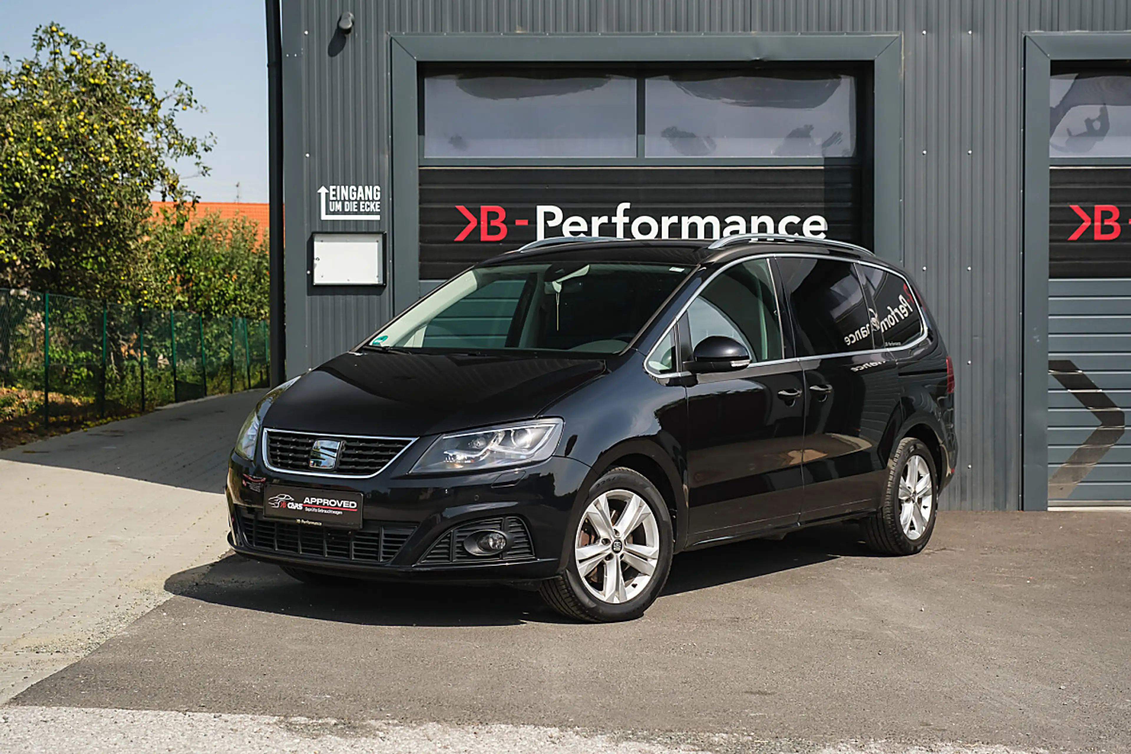 SEAT Alhambra 2.0 TDI Xcellence 7-Sitzer /BI-XENON/AHK/ACC/SH...