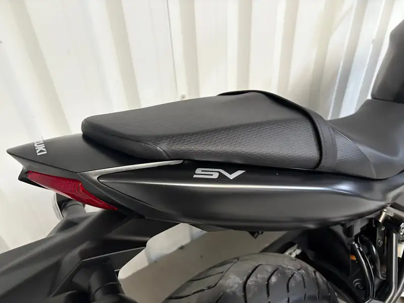 Suzuki SV 650 - foto 7