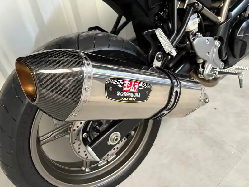 Suzuki SV 650 - foto 5