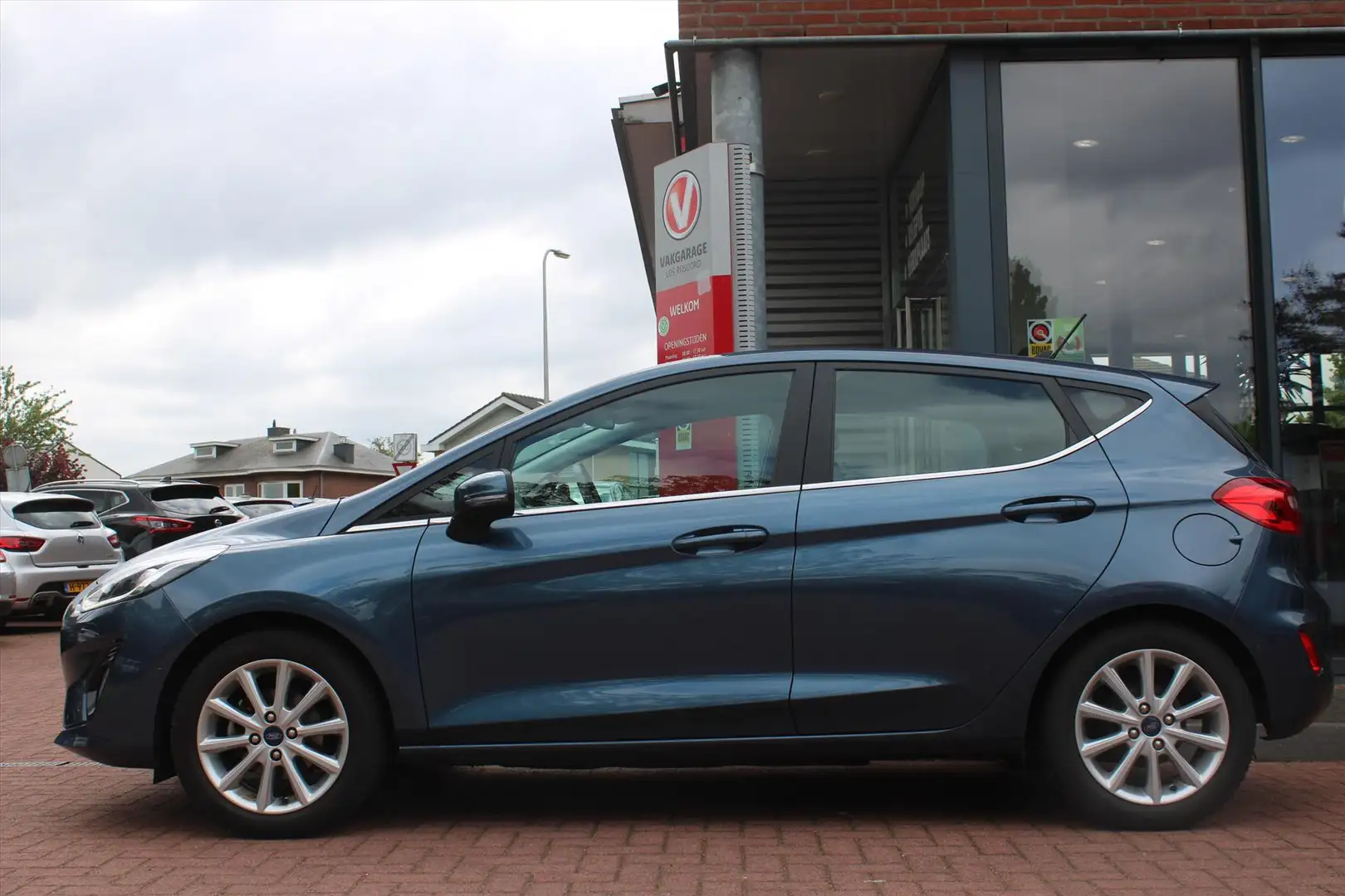 Ford Fiesta 1.0 EcoBoost *Titanium* | Trekhaak | Camera | Vol- Blauw - 2