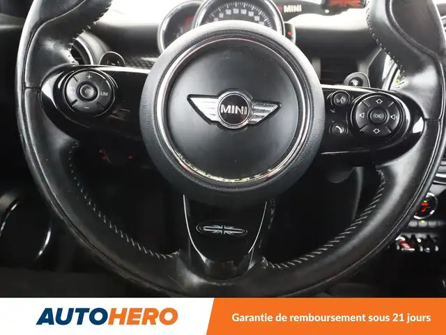 Mini Hatch view 19