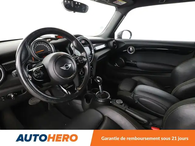 Mini Cooper Cooper view 11