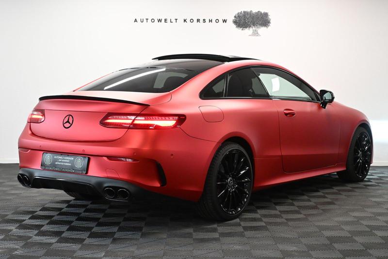 Mercedes-Benz E 400 AMG LINE 4Matic *PANO*360°*STANDHZ*BURMEST — photo 9
