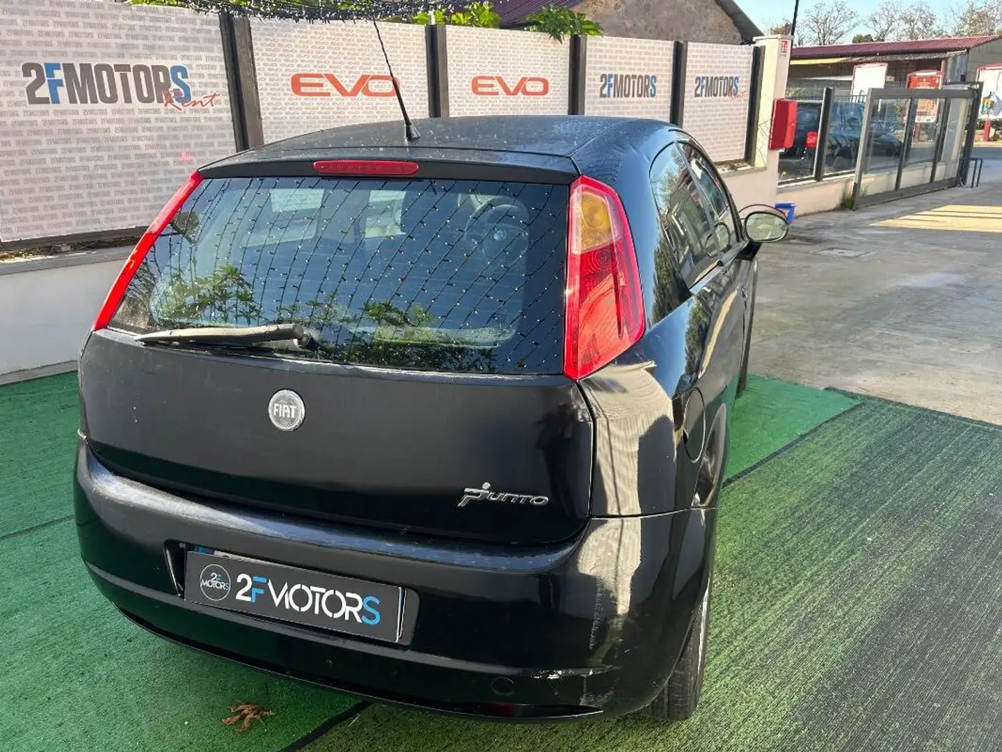 Fiat Grande Punto 1.3 mjt 16v Dynamic 90cv 3p 6m - 2