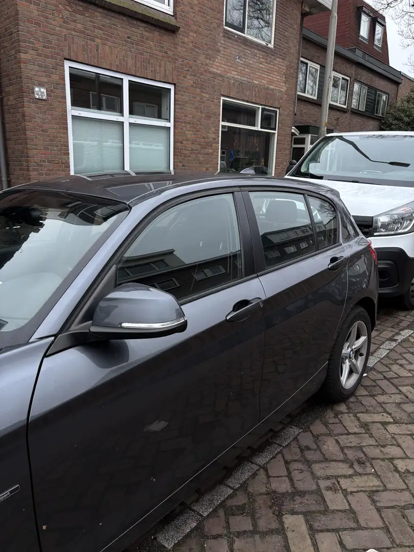 BMW 116 116i Business+ Grijs - 2