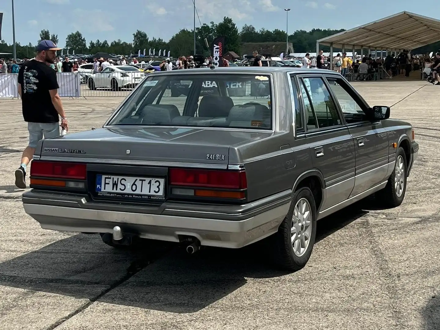 Nissan Laurel Laurel 2.4 E SGL Argintiu - 2