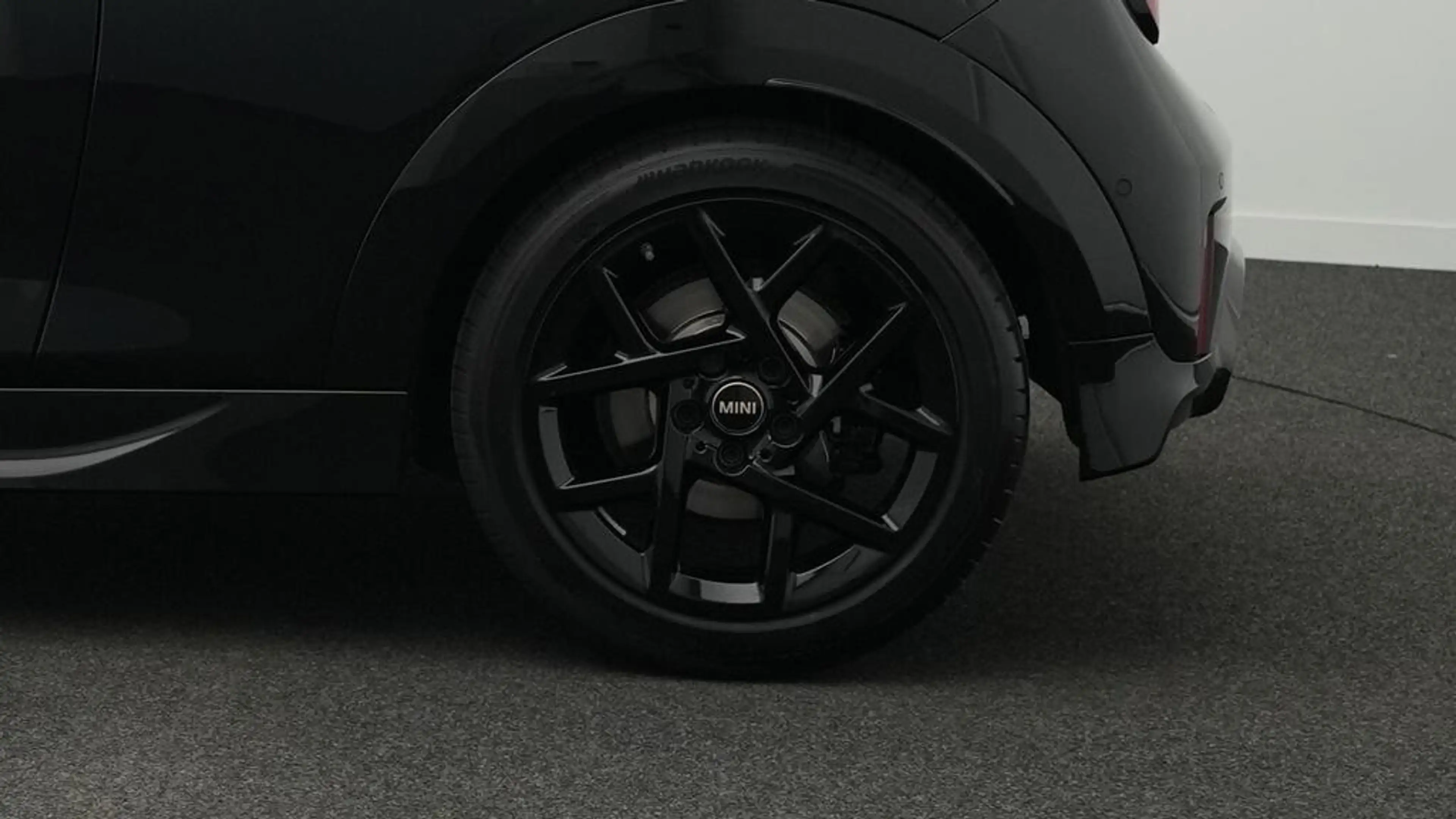 MINI Cooper C John Cooper Works Trim — photo 11